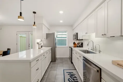 2505 Briar Ridge Drive 50 Houston TX 77057