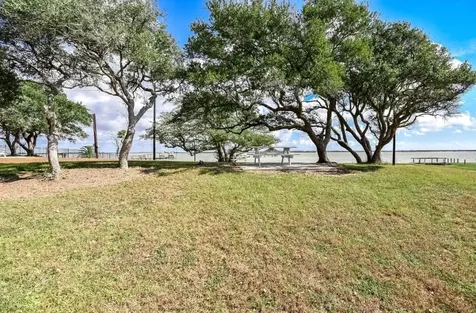1535 Bayview Drive Palacios TX 77465
