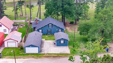 628 County Road 452 Bronson TX 75930