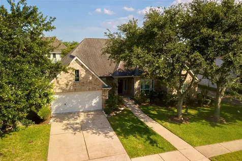 913 Elm Pointe Lane League City TX 77573