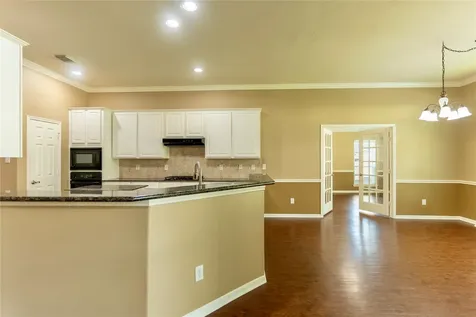 913 Elm Pointe Lane League City TX 77573