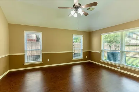 913 Elm Pointe Lane League City TX 77573