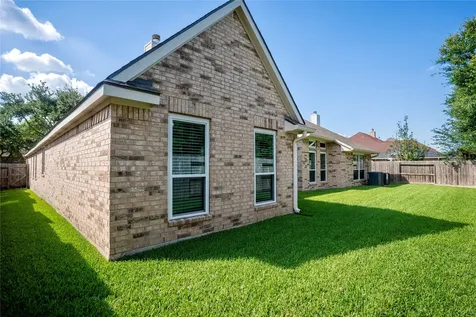 913 Elm Pointe Lane League City TX 77573