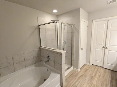 6543 Castle Loch Court Houston TX 77048