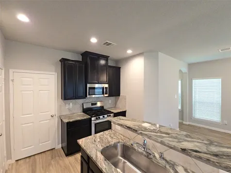 6543 Castle Loch Court Houston TX 77048