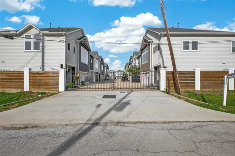 7707 Kivu Lane Houston TX 77055