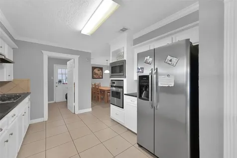 7403 Theisswood Road Spring TX 77379