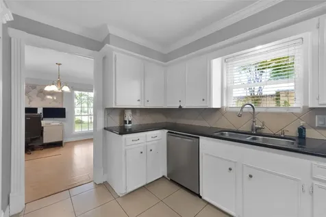 7403 Theisswood Road Spring TX 77379