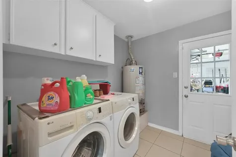 7403 Theisswood Road Spring TX 77379