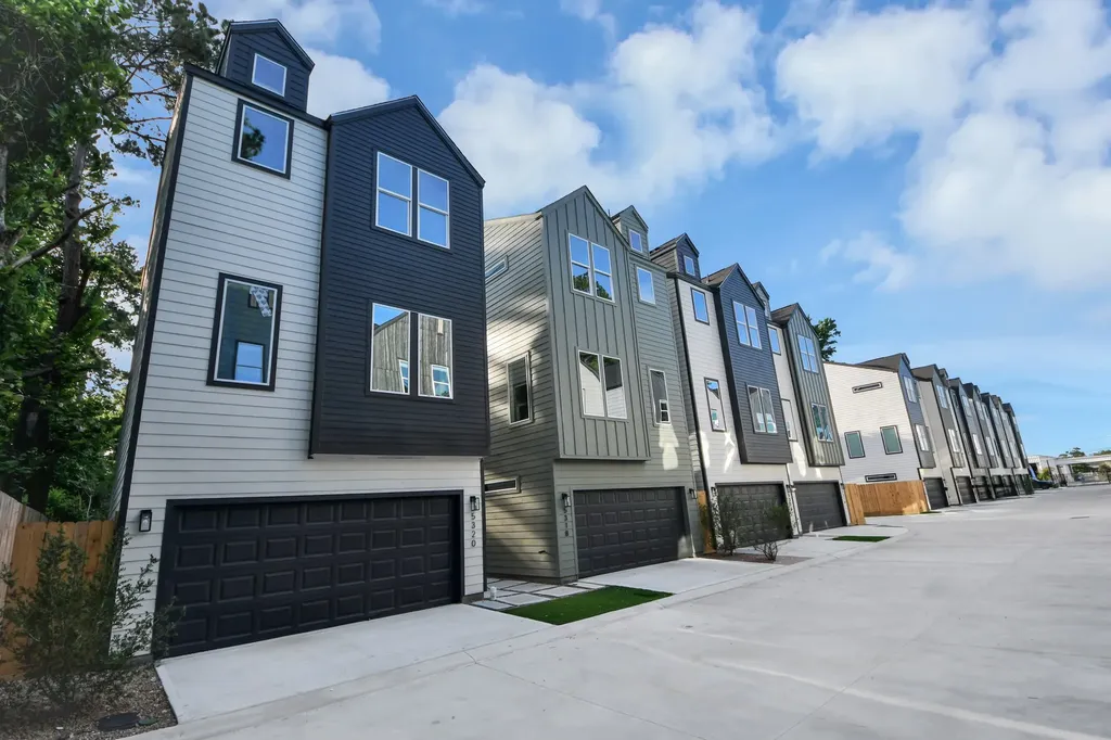 5302 Kindred Garden Lane A Houston TX 77091