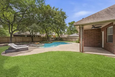 138 W Stockbridge Landing Circle Spring TX 77382