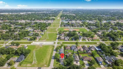701 Avenue H South Houston TX 77587
