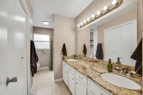 15607 Artoys Drive Tomball TX 77377