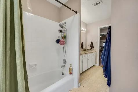 15607 Artoys Drive Tomball TX 77377