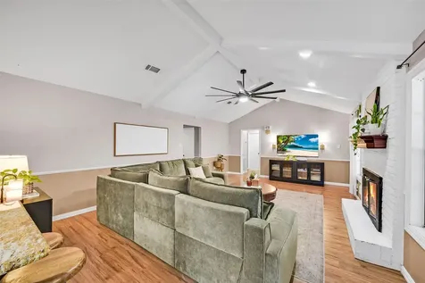 15607 Artoys Drive Tomball TX 77377