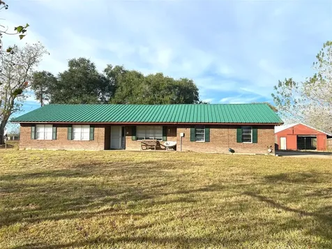 204 Meadowview Drive El Campo TX 77437