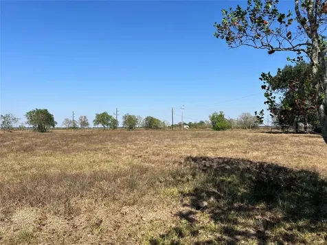 204 Meadowview Drive El Campo TX 77437