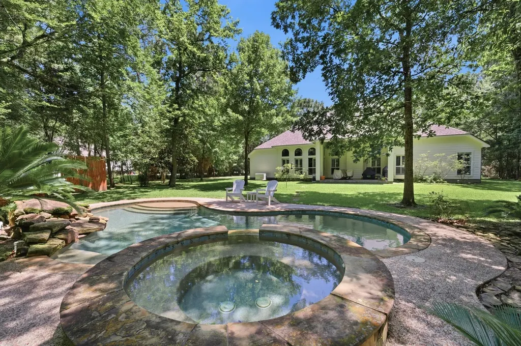 33206 Windcrest Estates Boulevard Magnolia TX 77354