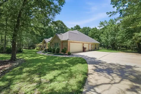 33206 Windcrest Estates Boulevard Magnolia TX 77354