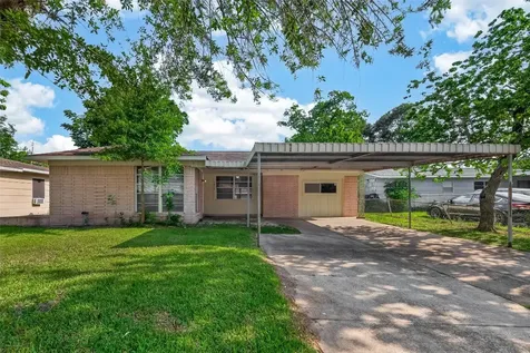 5810 Flamingo Drive Houston TX 77033