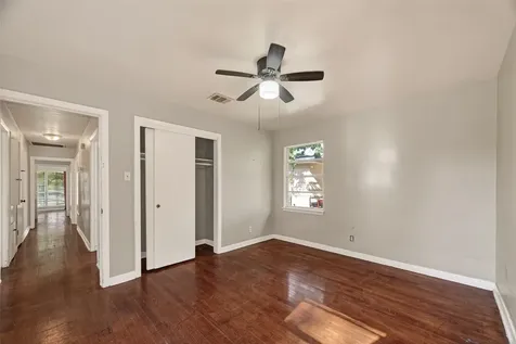 5810 Flamingo Drive Houston TX 77033