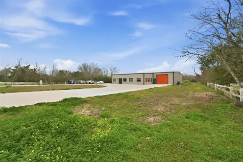 2109 County Road 129 Pearland TX 77581