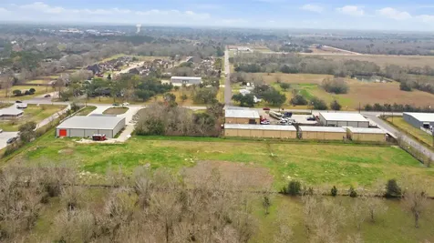 2109 County Road 129 Pearland TX 77581