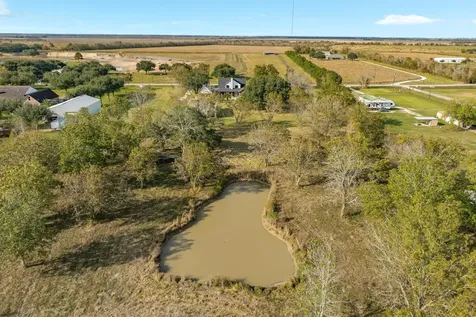 310 County Road 47 Angleton TX 77515