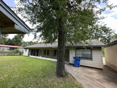 537 Tree Harbor Drive Onalaska TX 77360