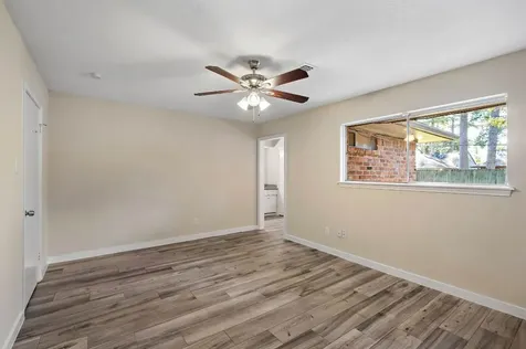 1115 Cottage Oak Lane Houston TX 77091