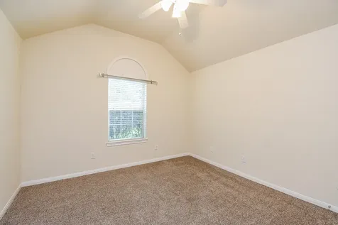 231 S Lantana Circle Sealy TX 77474