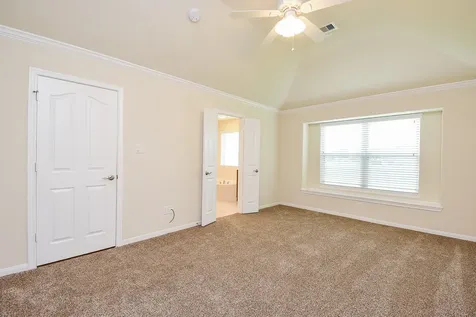 231 S Lantana Circle Sealy TX 77474