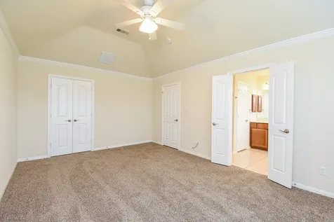 231 S Lantana Circle Sealy TX 77474
