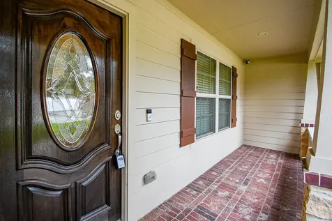 231 S Lantana Circle Sealy TX 77474