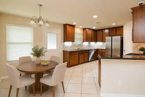231 S Lantana Circle Sealy TX 77474