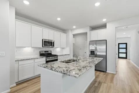 88 Ashe Juniper Way Magnolia TX 77354