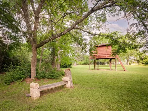 35826 Post Oak Circle Magnolia TX 77355