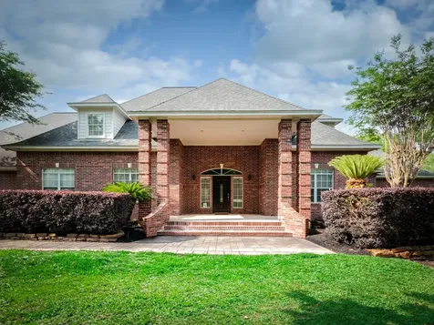 35826 Post Oak Circle Magnolia TX 77355