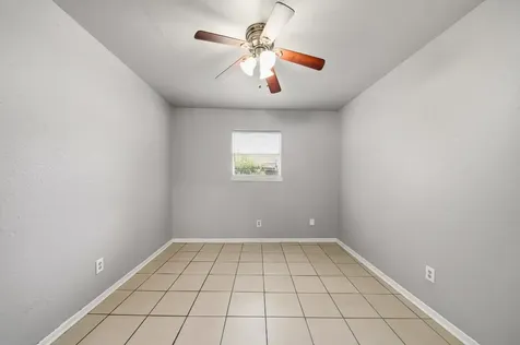 6116 Octavia Street 1/2 Houston TX 77026