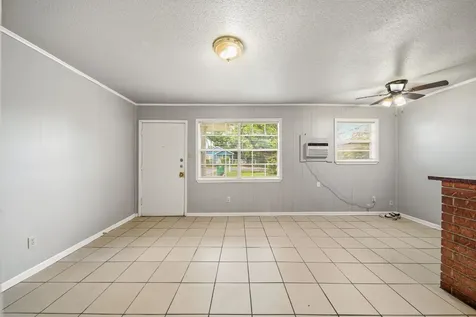 6116 Octavia Street 1/2 Houston TX 77026