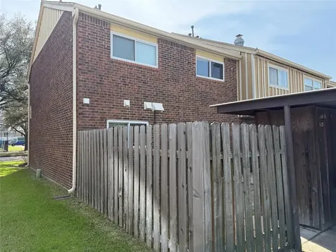 10428 Hammerly Boulevard 51 Houston TX 77043