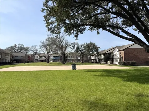 10428 Hammerly Boulevard 51 Houston TX 77043