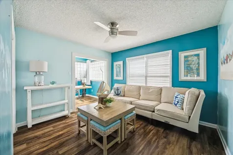 1330 Coral Way Tiki Island TX 77554
