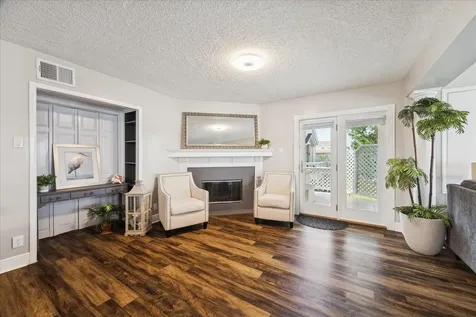 1330 Coral Way Tiki Island TX 77554