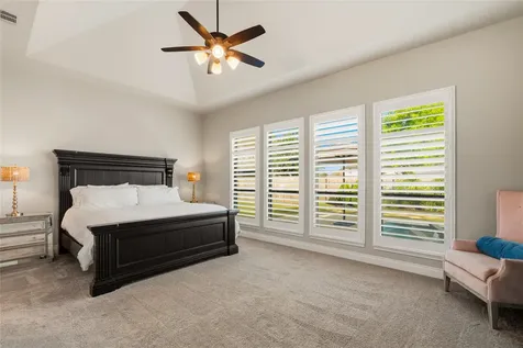 10211 Cove Court Iowa Colony TX 77583