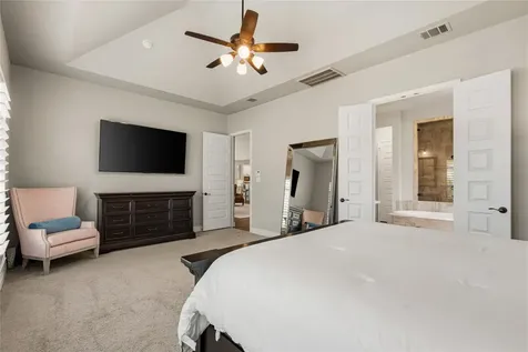 10211 Cove Court Iowa Colony TX 77583