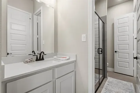 10211 Cove Court Iowa Colony TX 77583