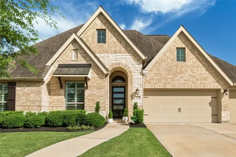 10211 Cove Court Iowa Colony TX 77583