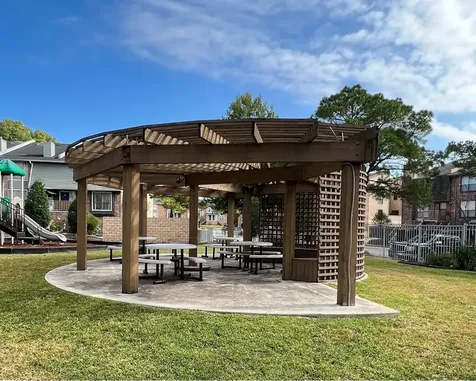 2102-M04 Place Rebecca Lane Houston TX 77090