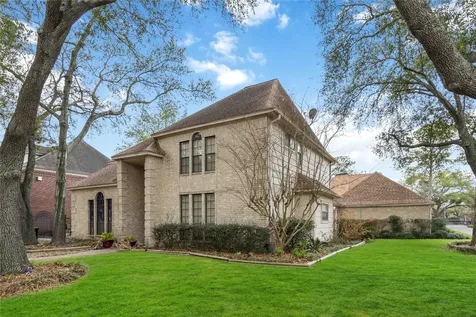 7227 Birchtree Forest Drive Houston TX 77088